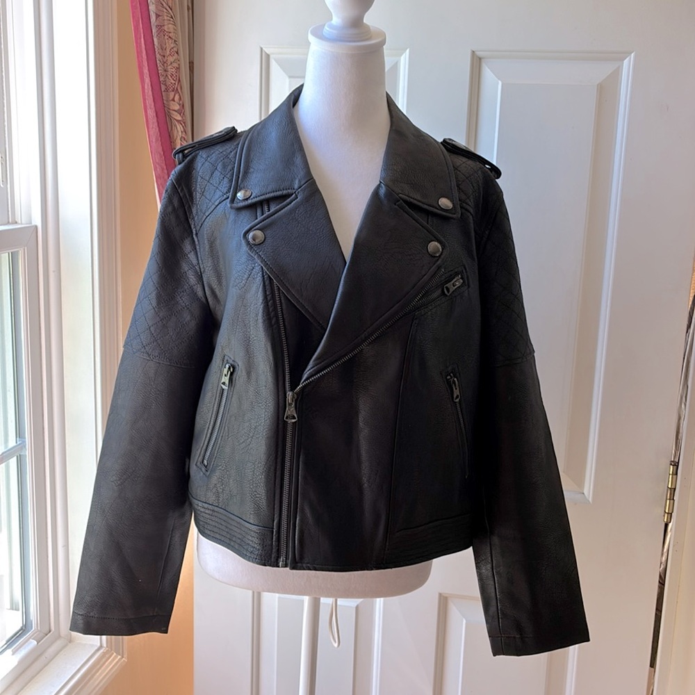 American Eagle Outfitters Women's Moto/Biker Faux Leather Jacket Black Size XL